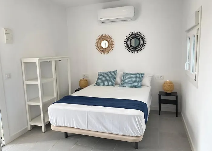 Ch Ii Zona De Ocio Nocturno Апартаменты Кониль-де-ла-Фронтера