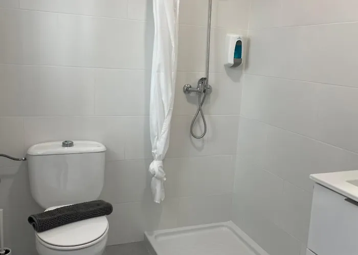 Ch Ii Zona De Ocio Nocturno *