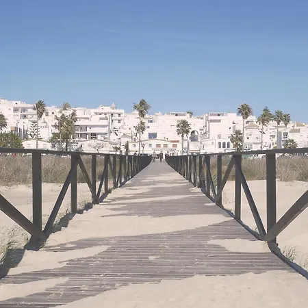 Ch Ii Zona De Ocio Nocturno 科尼尔-德拉弗龙特拉